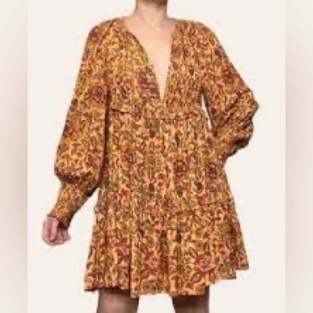 House of Harlow 1980 Tired Mini Dress size medium NWT